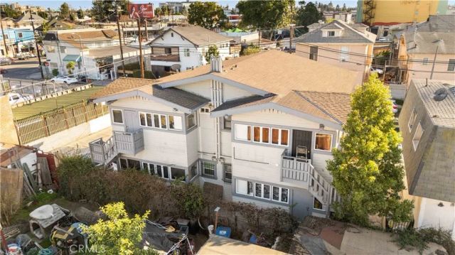 1425 W 18th St., Los Angeles, CA 90006