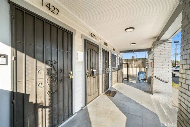 1425 W 18th St., Los Angeles, CA 90006