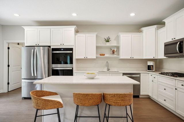 613 Field Point Street, Roberts, WI 54023