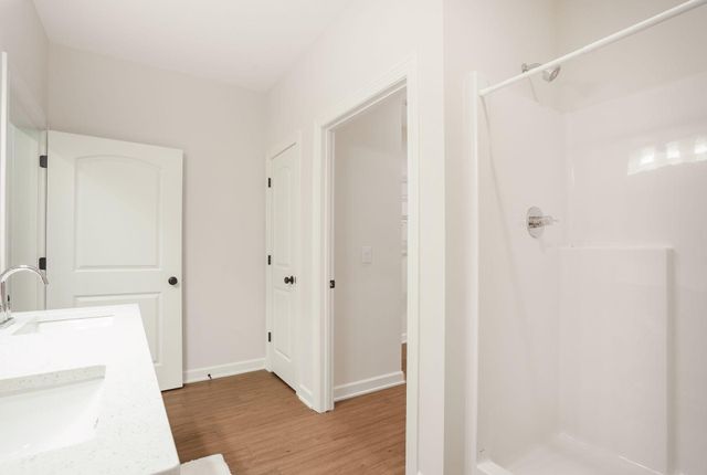 613 Field Point Street, Roberts, WI 54023