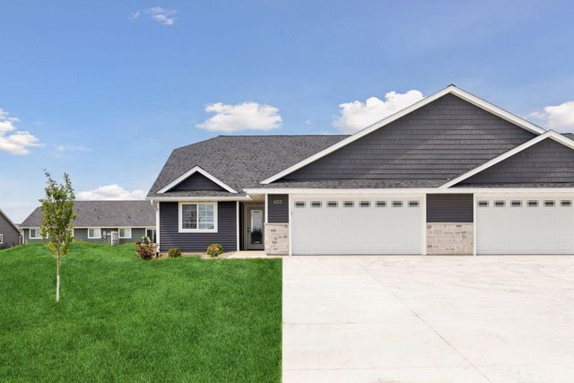 613 Field Point Street, Roberts, WI 54023