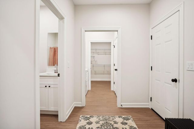 613 Field Point Street, Roberts, WI 54023