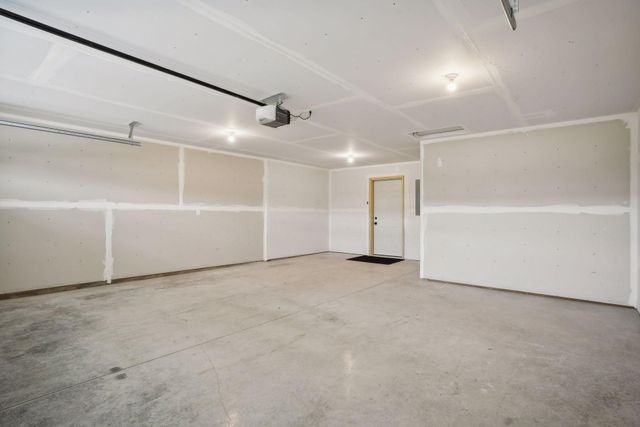 613 Field Point Street, Roberts, WI 54023