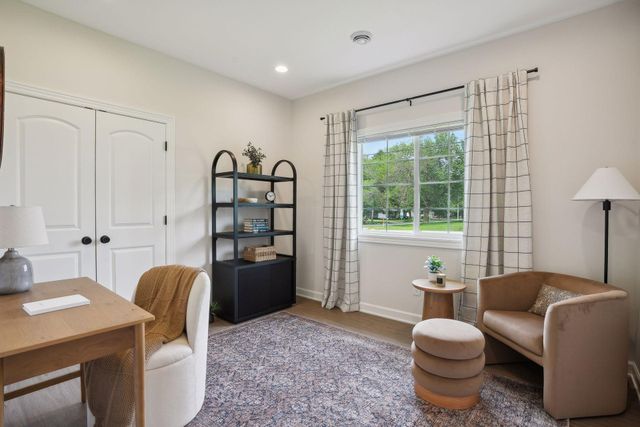 613 Field Point Street, Roberts, WI 54023