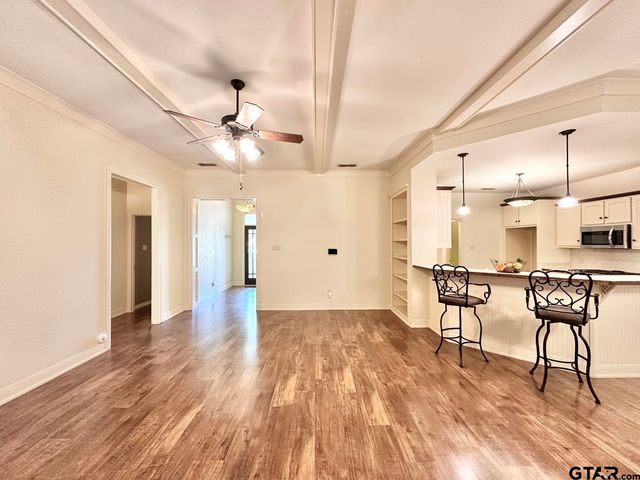 19390 Sandhill Lane, Flint, TX 75762