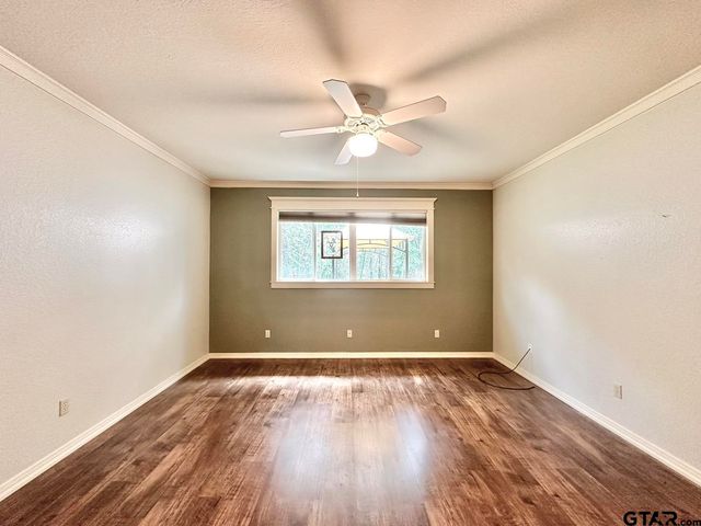 19390 Sandhill Lane, Flint, TX 75762