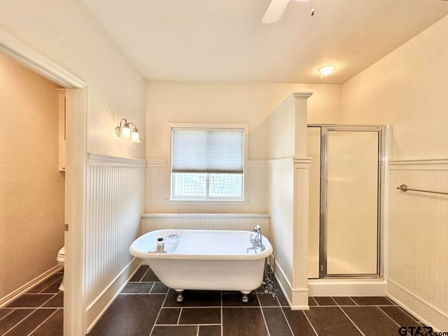 19390 Sandhill Lane, Flint, TX 75762