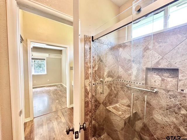 19390 Sandhill Lane, Flint, TX 75762