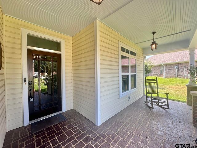 19390 Sandhill Lane, Flint, TX 75762