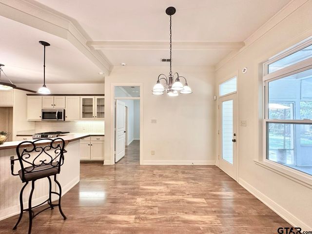 19390 Sandhill Lane, Flint, TX 75762