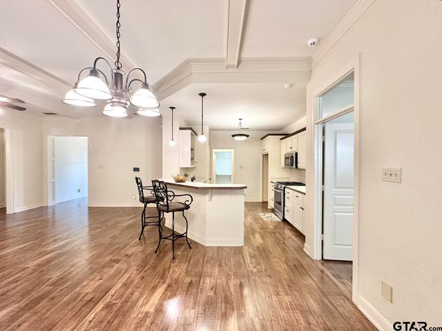 19390 Sandhill Lane, Flint, TX 75762