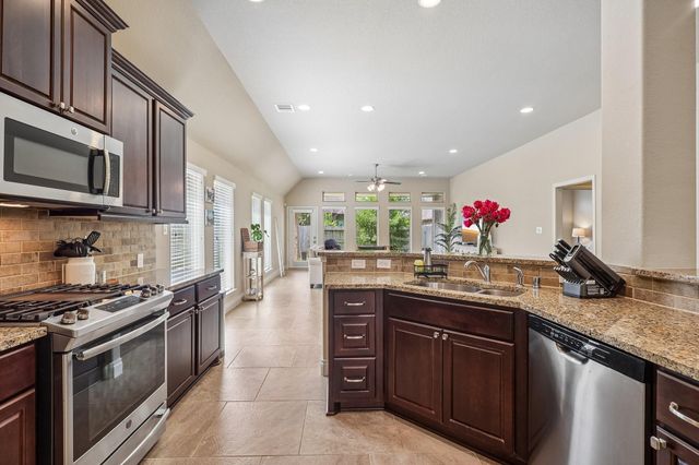 2336 Redwood Ridge Trail, Manvel, TX 77578