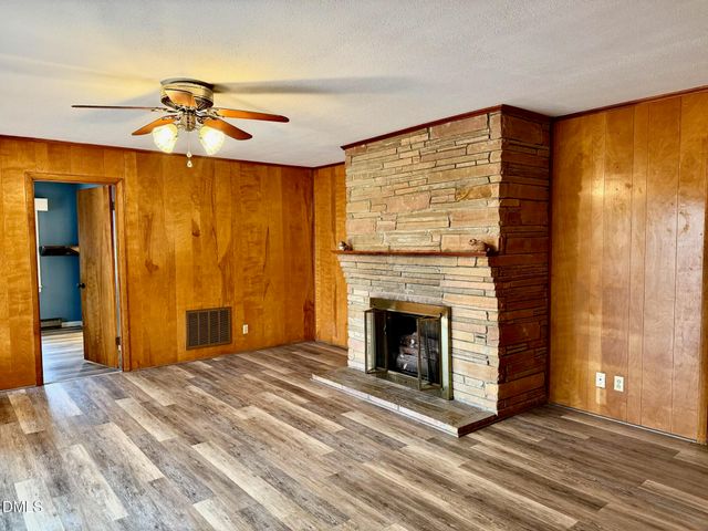 102 Hillcrest Drive, Smithfield, NC 27577