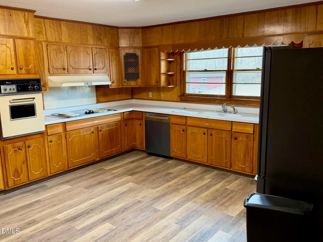 102 Hillcrest Drive, Smithfield, NC 27577