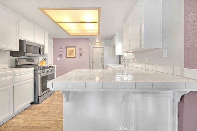 14452 Harvey Lane, Riverside, CA 92503