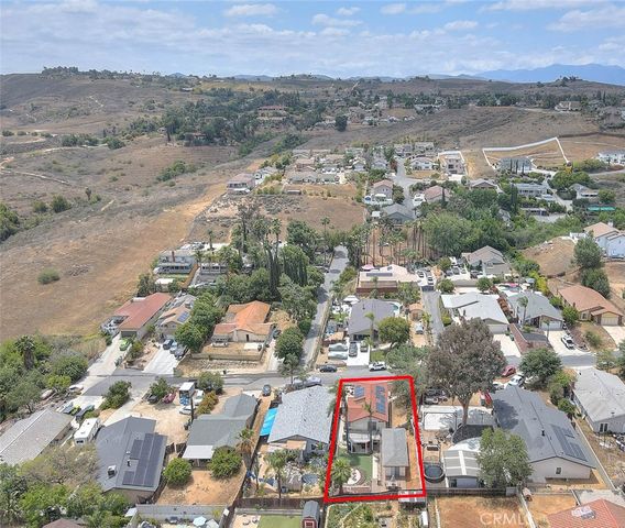 14452 Harvey Lane, Riverside, CA 92503