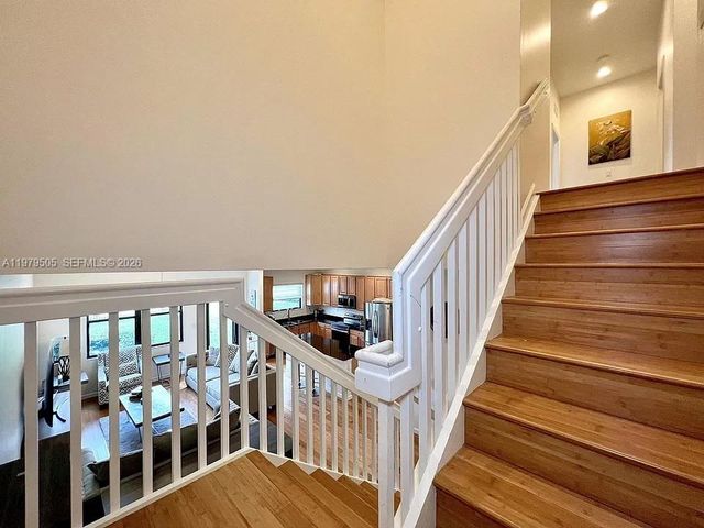 965 NE 193rd Ter 965, Miami, FL 33179