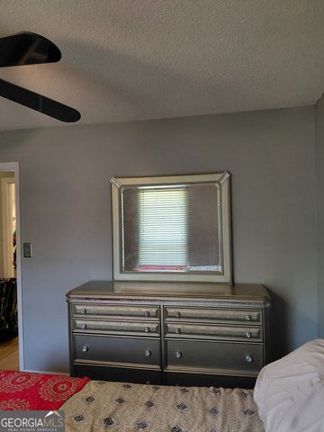 7396 Knoxville Road, Lizella, GA 31052