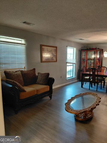 7396 Knoxville Road, Lizella, GA 31052