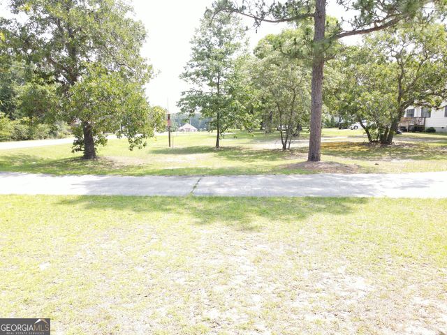 7396 Knoxville Road, Lizella, GA 31052