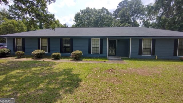 7396 Knoxville Road, Lizella, GA 31052