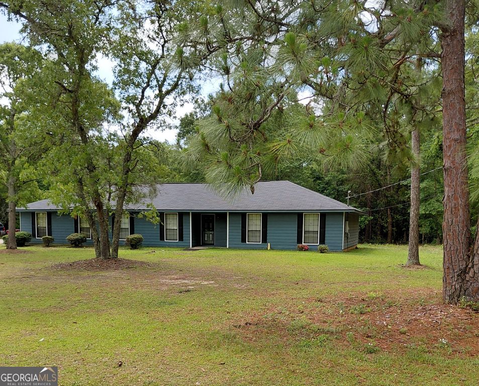 7396 Knoxville Road, Lizella, GA 31052