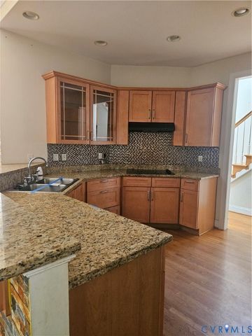 4897 Kings Pond Pl, New Kent, VA 23140