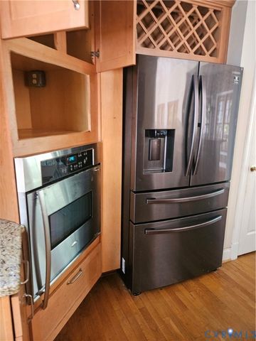 4897 Kings Pond Pl, New Kent, VA 23140