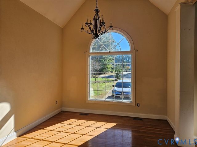 4897 Kings Pond Pl, New Kent, VA 23140