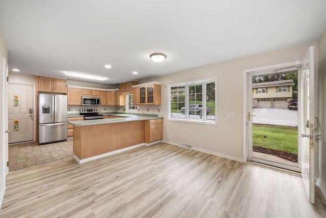 15248 PINE TERRACE Drive, Council Bluffs, IA 51503
