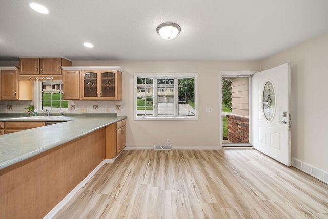 15248 PINE TERRACE Drive, Council Bluffs, IA 51503