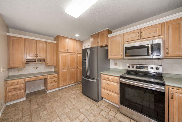 15248 PINE TERRACE Drive, Council Bluffs, IA 51503