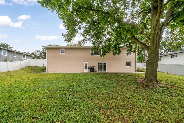 15248 PINE TERRACE Drive, Council Bluffs, IA 51503