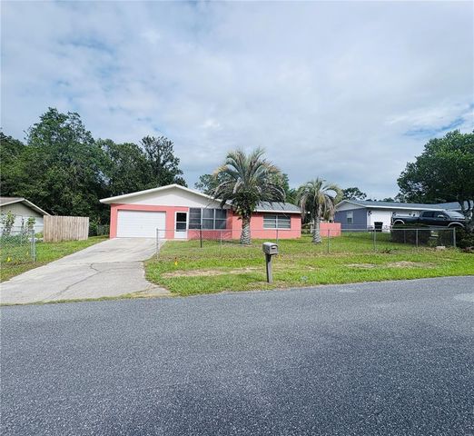 33 SPRING LOOP, Ocala, FL 34472