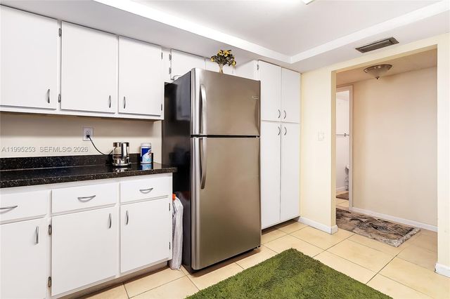 800 Parkview Dr 901, Hallandale Beach, FL 33009