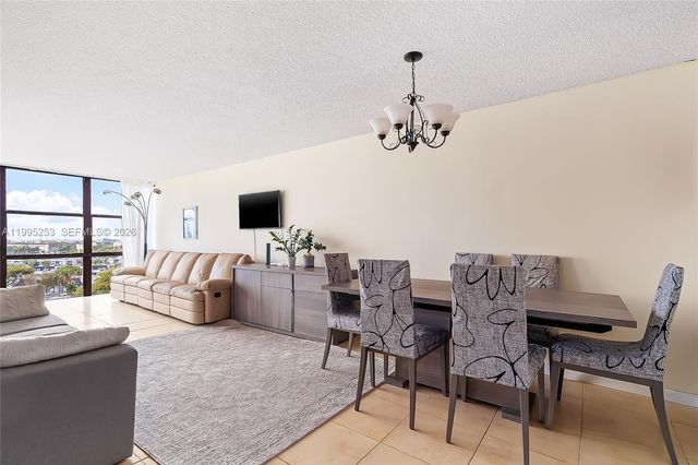 800 Parkview Dr 901, Hallandale Beach, FL 33009