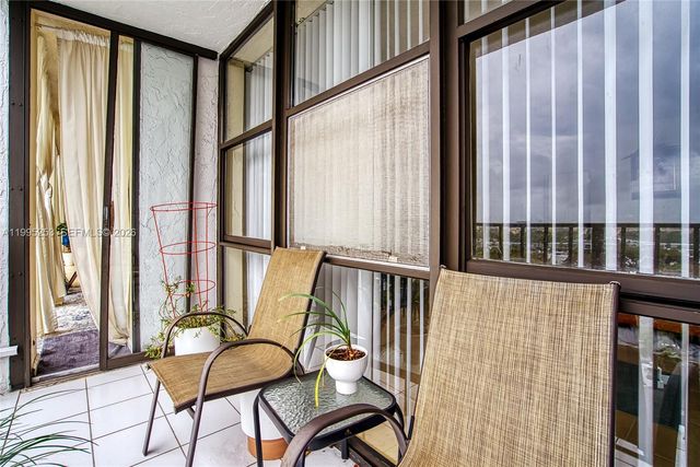 800 Parkview Dr 901, Hallandale Beach, FL 33009