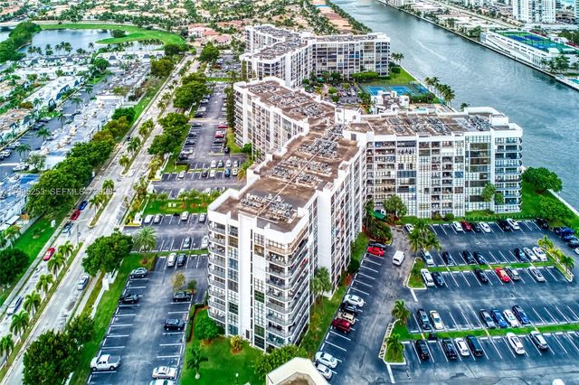 800 Parkview Dr 901, Hallandale Beach, FL 33009