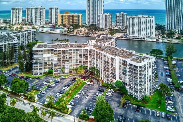 800 Parkview Dr 901, Hallandale Beach, FL 33009