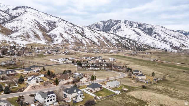 2827 VIEWCREST CIR, North Logan, UT 84341