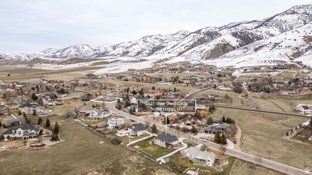 2827 VIEWCREST CIR, North Logan, UT 84341