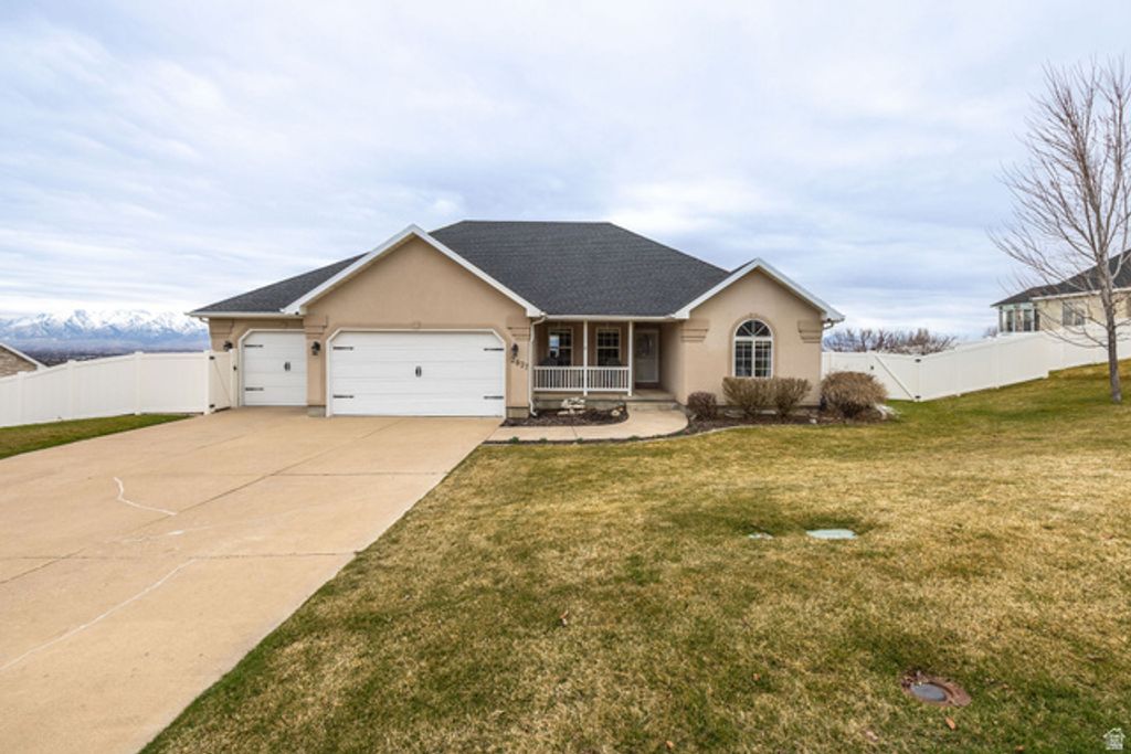 2827 VIEWCREST CIR, North Logan, UT 84341
