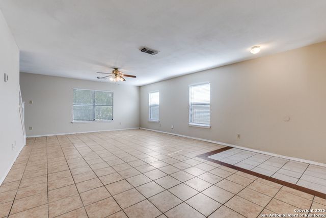 1210 Crossing Oaks, San Antonio, TX 78253