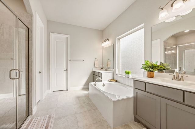 1015 Mountain Laurel Drive, Euless, TX 76039