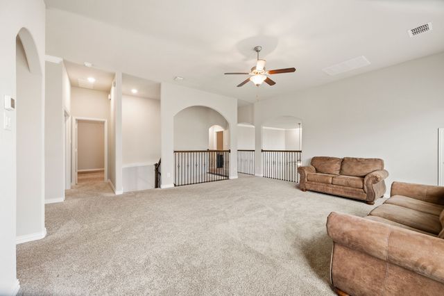 1015 Mountain Laurel Drive, Euless, TX 76039