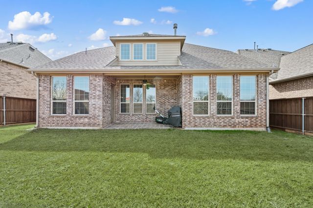 1015 Mountain Laurel Drive, Euless, TX 76039