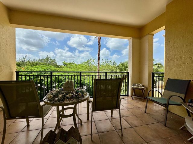16100 Emerald Estates Drive 389, Weston, FL 33331