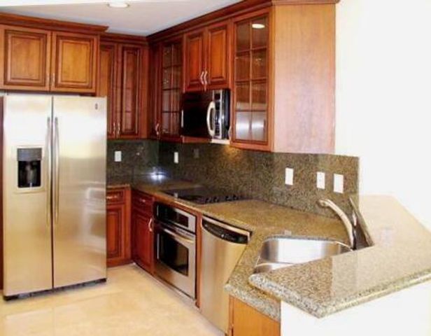 16100 Emerald Estates Drive 389, Weston, FL 33331