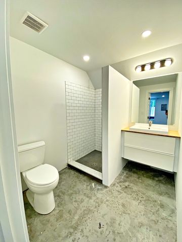 406 Sumner St 1, Boston, MA 02128