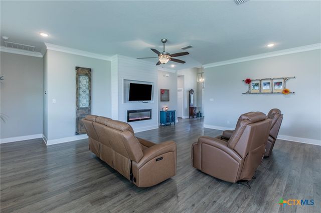 10614 Becker Drive, Temple, TX 76502